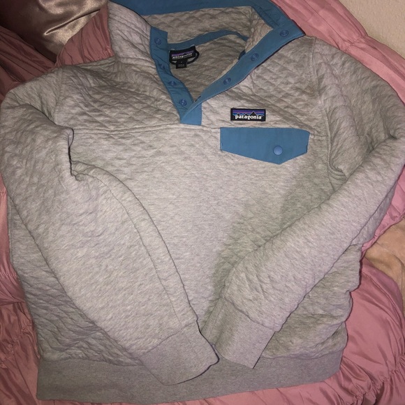 Patagonia Sweaters - Patagonia Grey and Blue sweater